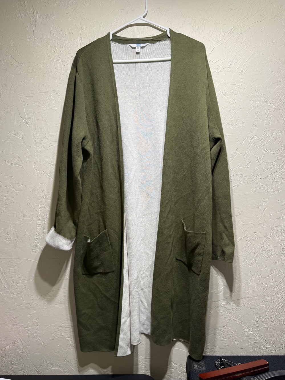 Time & Tru Olive Green Open Front Knit Long Cardigan Size 20 NWOT
